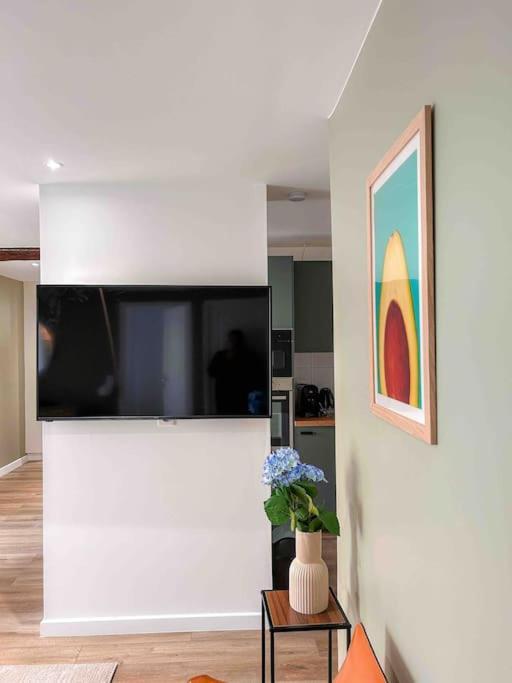 La Vie Est Belle A Montreuil Wi-Fi & Metro 9 Parking Gratuit Apartment Ngoại thất bức ảnh