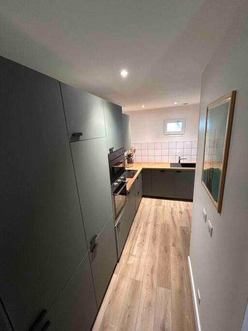 La Vie Est Belle A Montreuil Wi-Fi & Metro 9 Parking Gratuit Apartment Ngoại thất bức ảnh